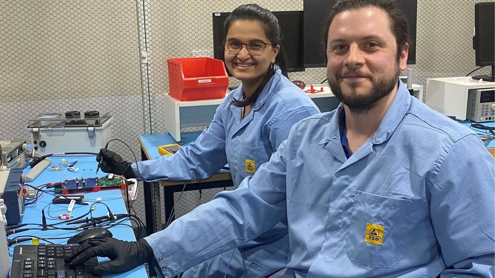 Staff at Inovor in the Clean Room